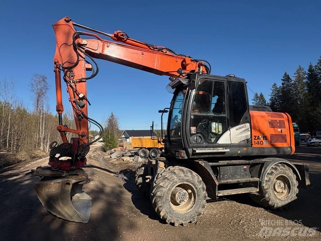 Hitachi ZX 140 W-5B Excavatoare cu roti