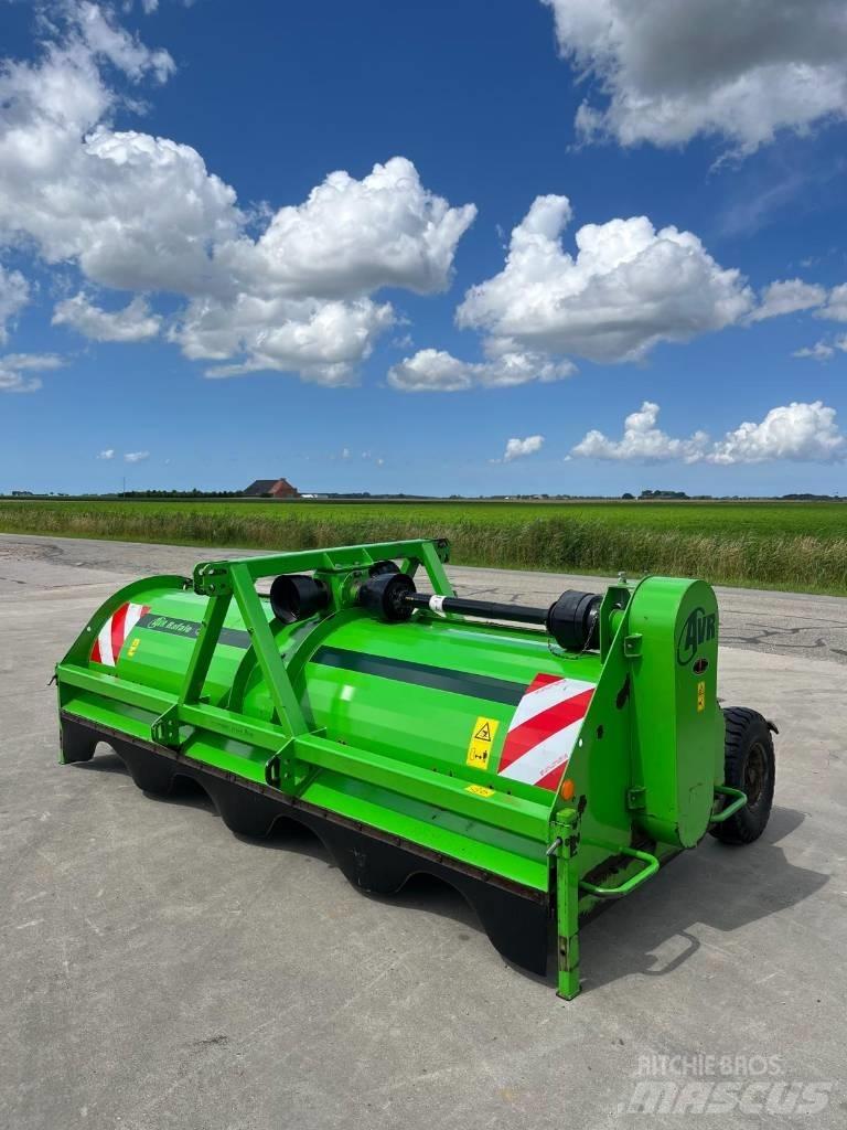 AVR Rafale 4x75 Masina scos cartofi