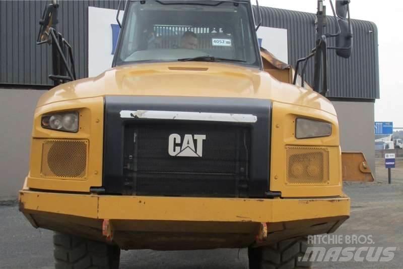 CAT 730C2 Transportoare articulate