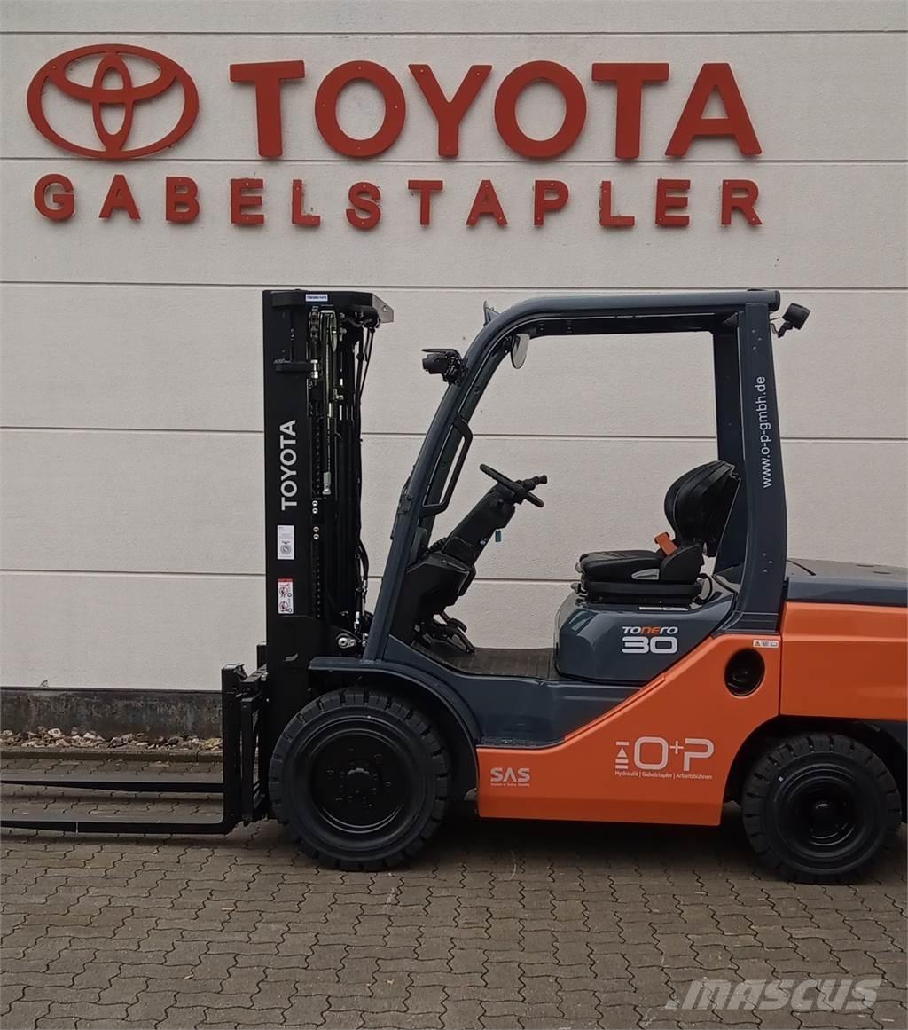 Toyota 52-8FDF30 Stivuitor diesel