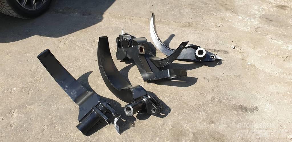  Knives for 414 head Capete pentru culegatoare