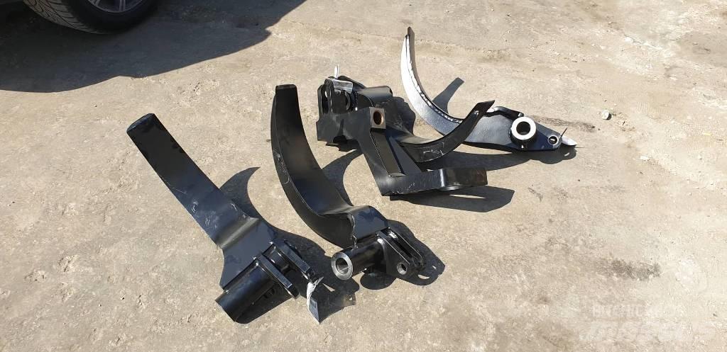  Knives for 414 head Capete pentru culegatoare