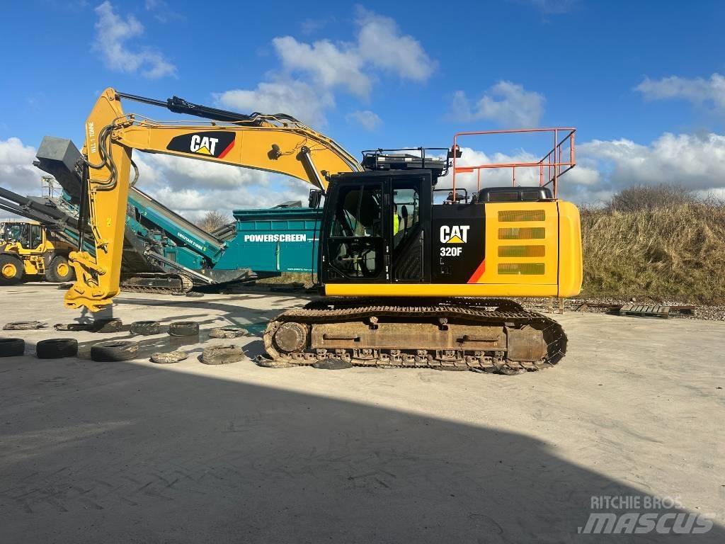 CAT 320FL Excavatoare pe șenile
