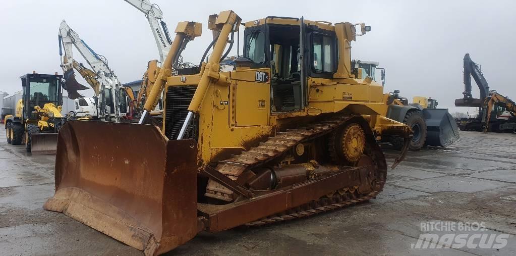 CAT D 6 T XL Buldozere pe senile