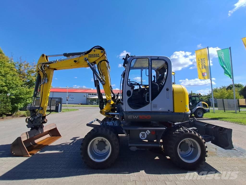 Wacker Neuson EW100 Excavatoare cu roti