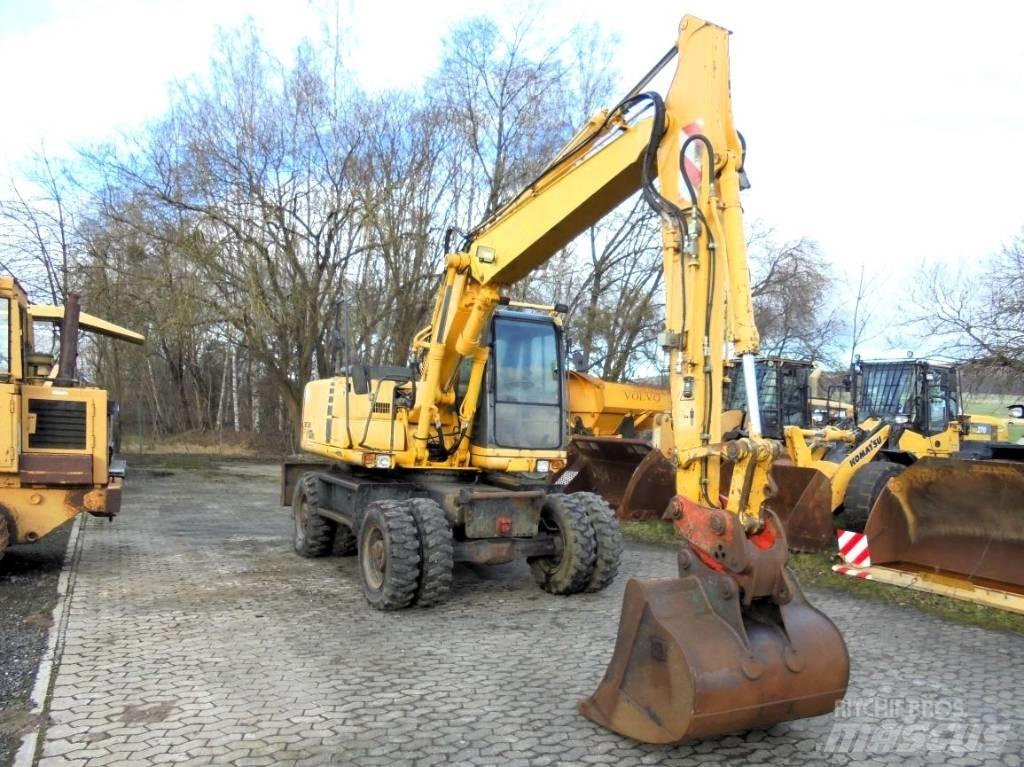 Komatsu PW 130ES-6K Excavatoare cu roti