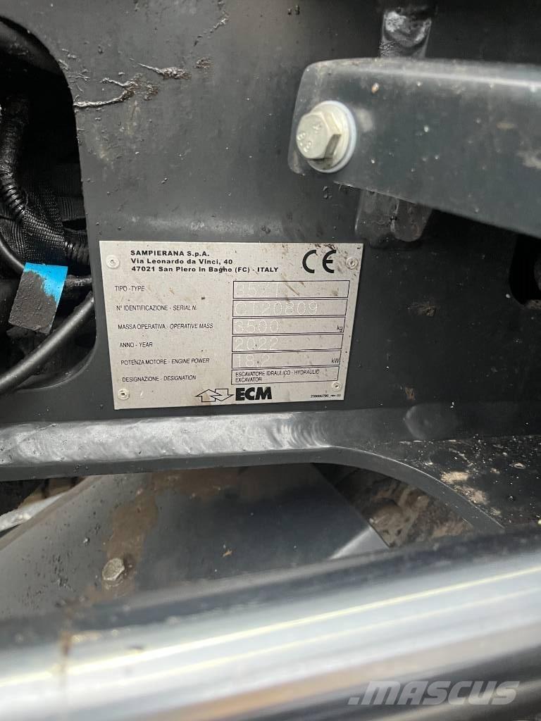 ECM 35 ZT Mini excavatoare < 7t