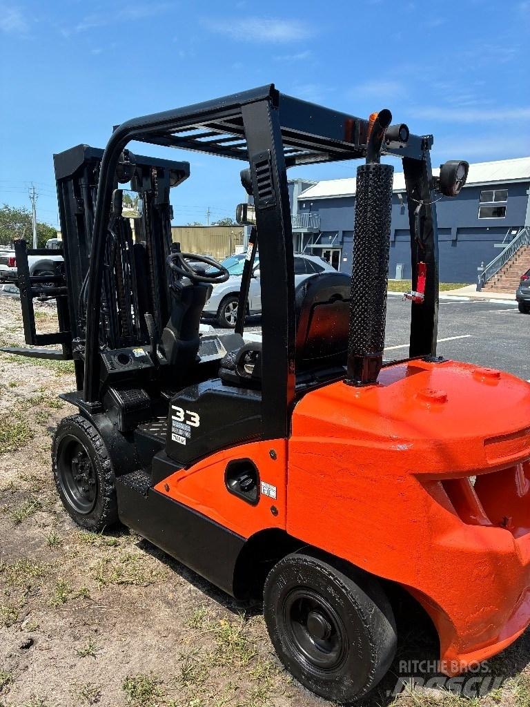 Doosan D 33 S-7 Strivuitoare-altele