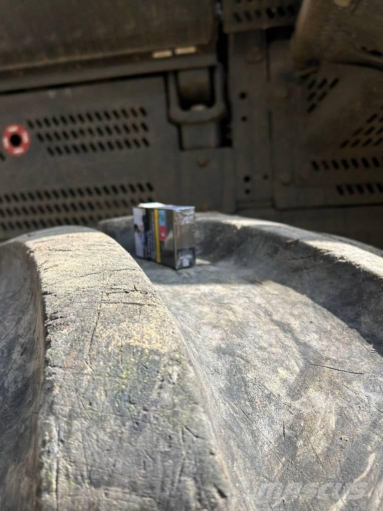 Ponsse Ergo 8W Combine forestiere