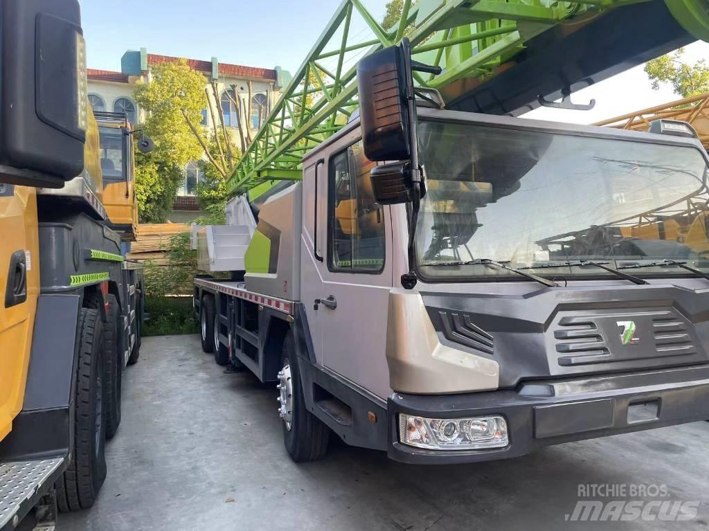 Zoomlion ZTC 251 V Macara pentru orice teren