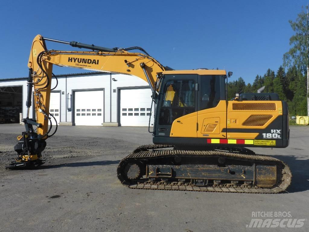 Hyundai HX180L Excavatoare pe șenile
