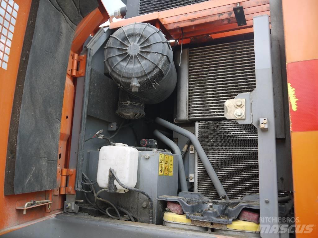 Hitachi ZX 145 W-3 Excavatoare cu roti