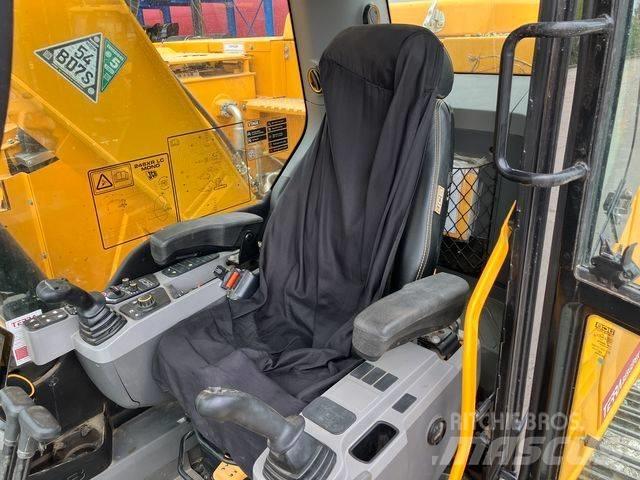JCB 245 XLR Excavatoare pe șenile
