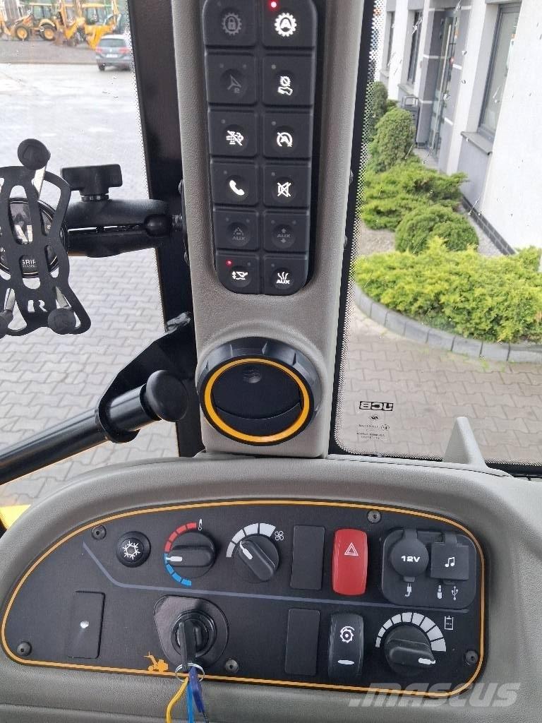 JCB TM 320 S AGRI Manipulatoare agricole