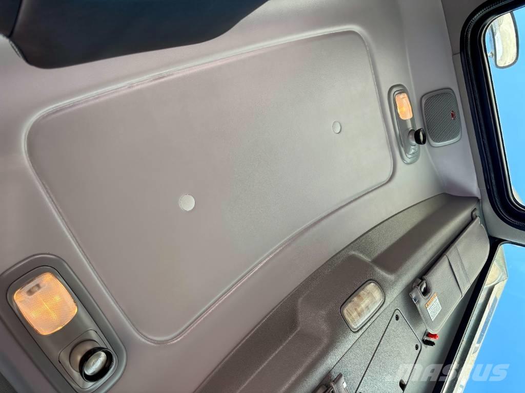 Peterbilt 389 Autotractoare