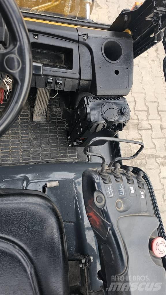 CAT GP 25 NT Stivuitor GPL