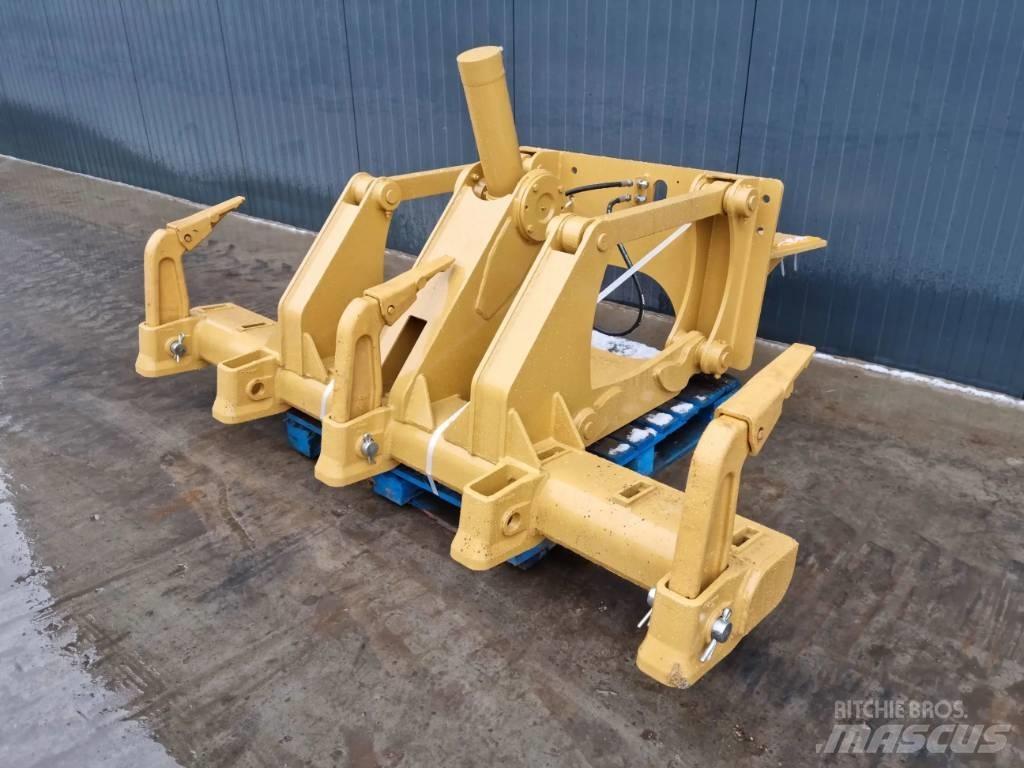CAT 140GC Scarificatoare
