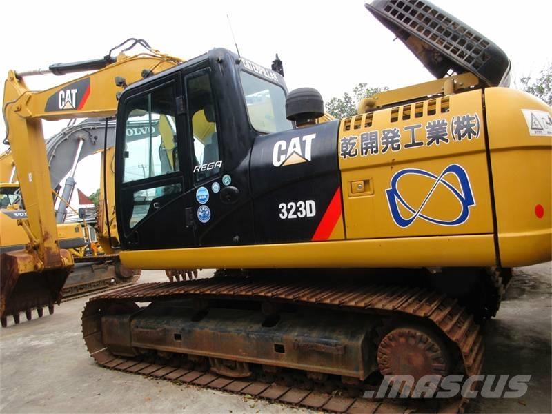 CAT 323 GC Excavatoare pe șenile
