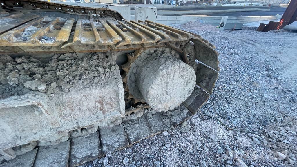 Volvo ECR235EL Excavatoare pe șenile
