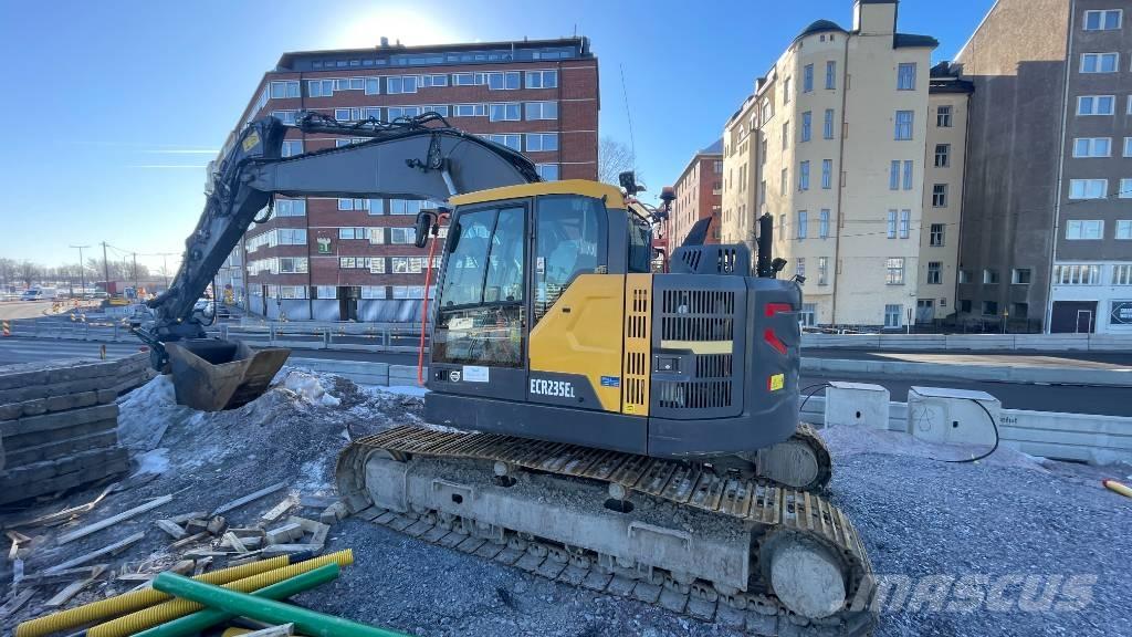 Volvo ECR235EL Excavatoare pe șenile
