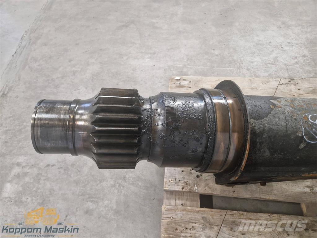 Komatsu 130F Macarale de transport