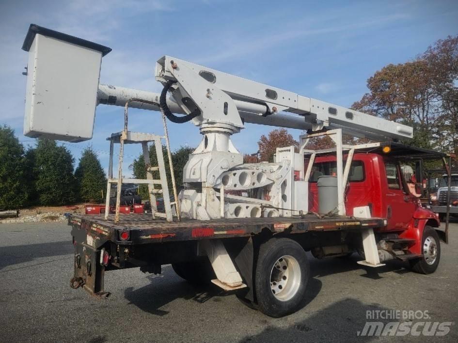 International 4300 Platforme aeriene montate pe camion
