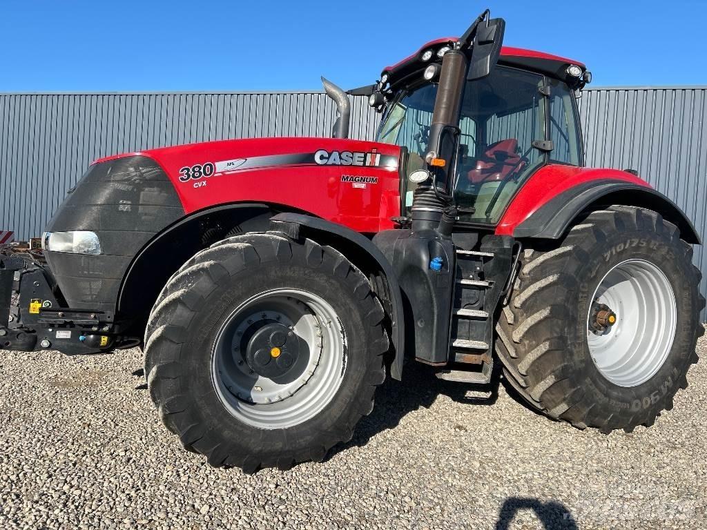 Case IH Magnum 380 Tractoare