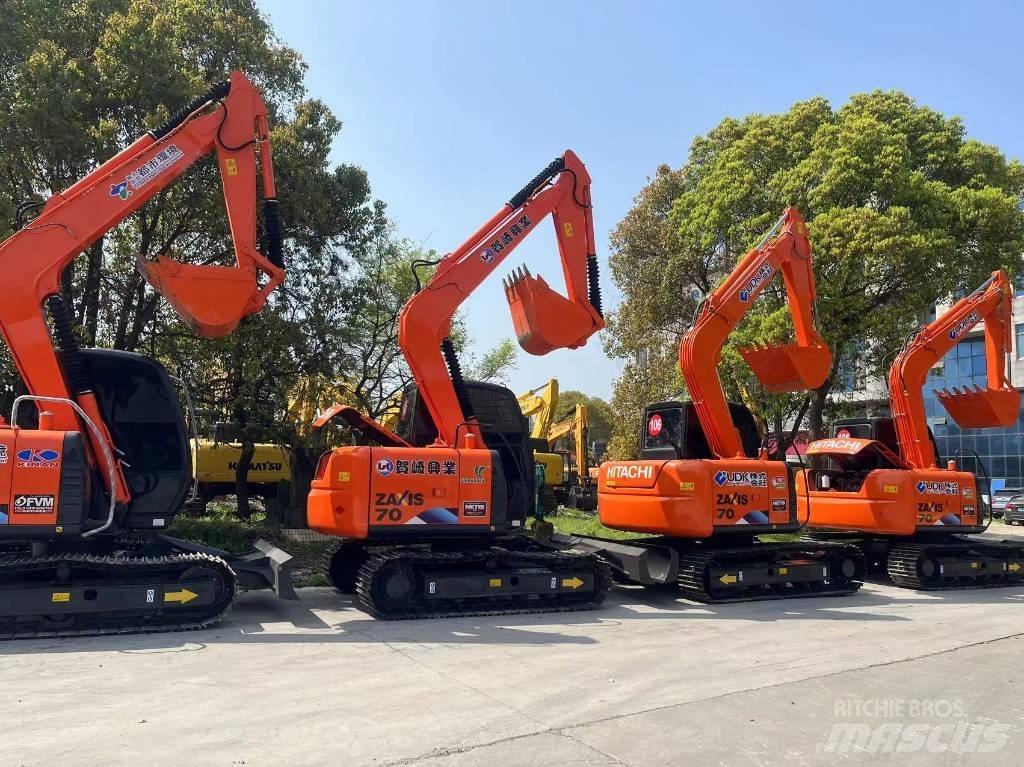Hitachi ZX70 Excavatoare pe șenile
