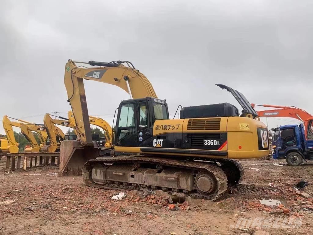 CAT 336 D Excavatoare pe șenile
