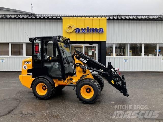 JCB 403 Plus Incarcator pe pneuri