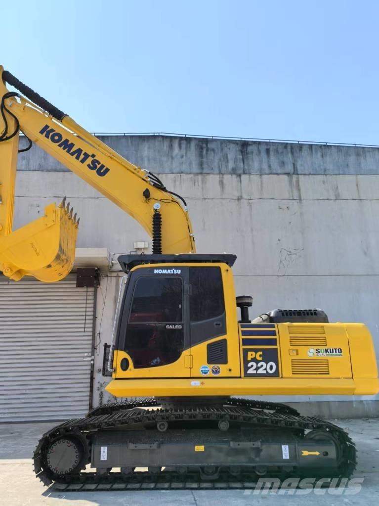 Komatsu PC 220-8 Excavatoare pe șenile
