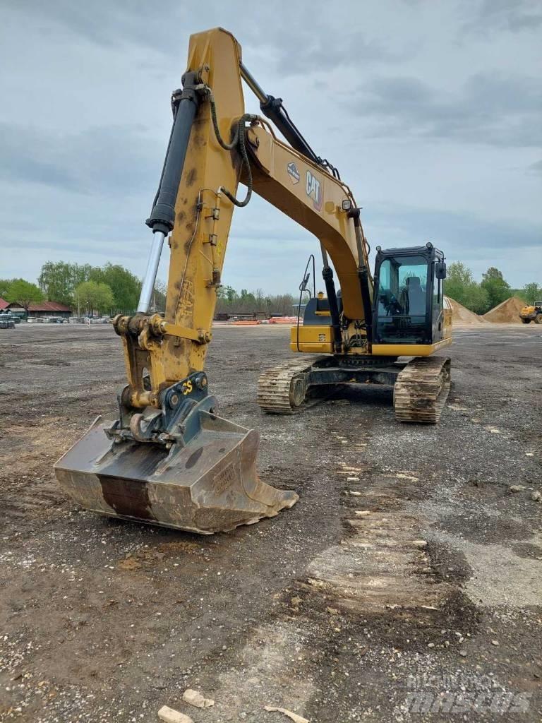 CAT 323D3 Excavatoare pe șenile
