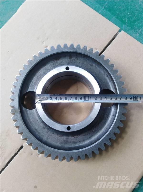 Komatsu D85 gear Transmisie
