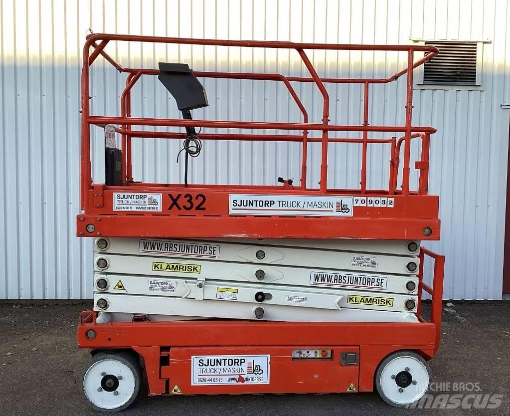 UpRight X32 Platforme foarfeca