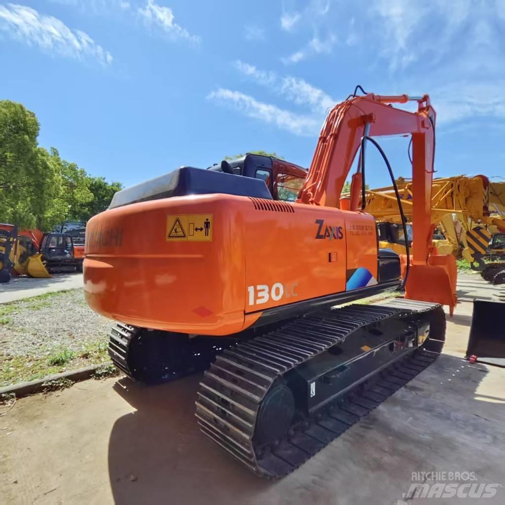 Hitachi ZX 130 Excavatoare pe șenile
