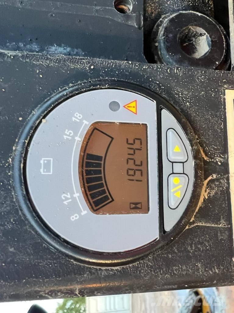 Thwaites 9T Minitractor de teren