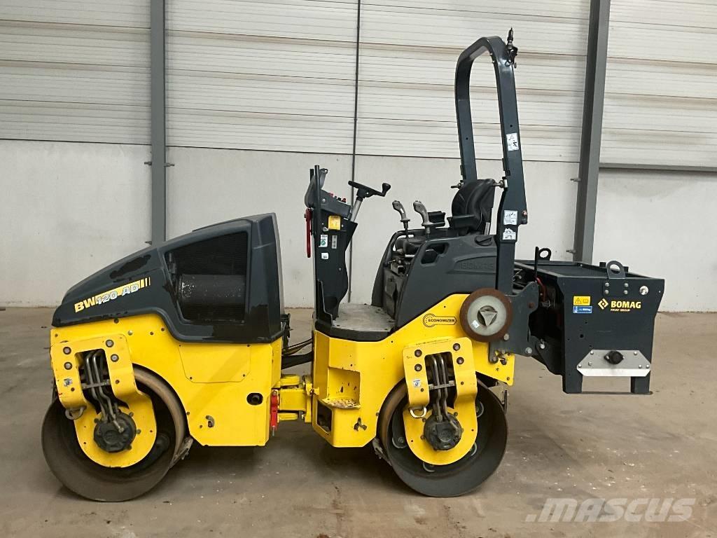 Bomag BW 120 AD-5 Cilindri compactori dubli