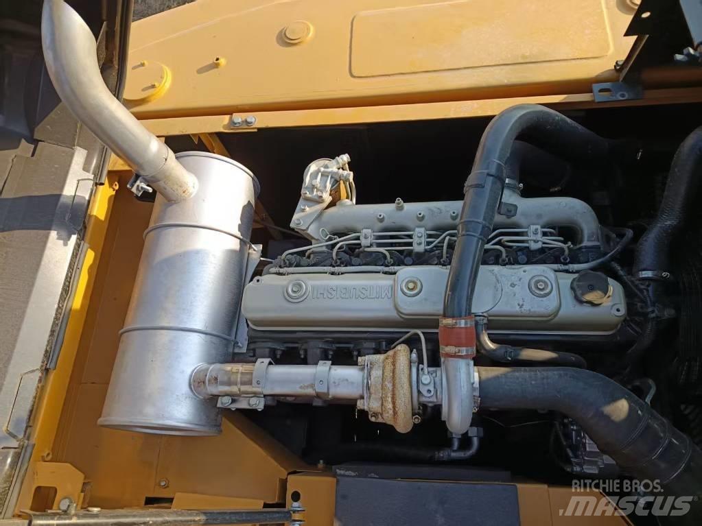 Sany SY215H Excavatoare pe șenile
