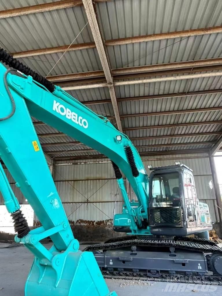 Kobelco SK200 Excavatoare pe șenile
