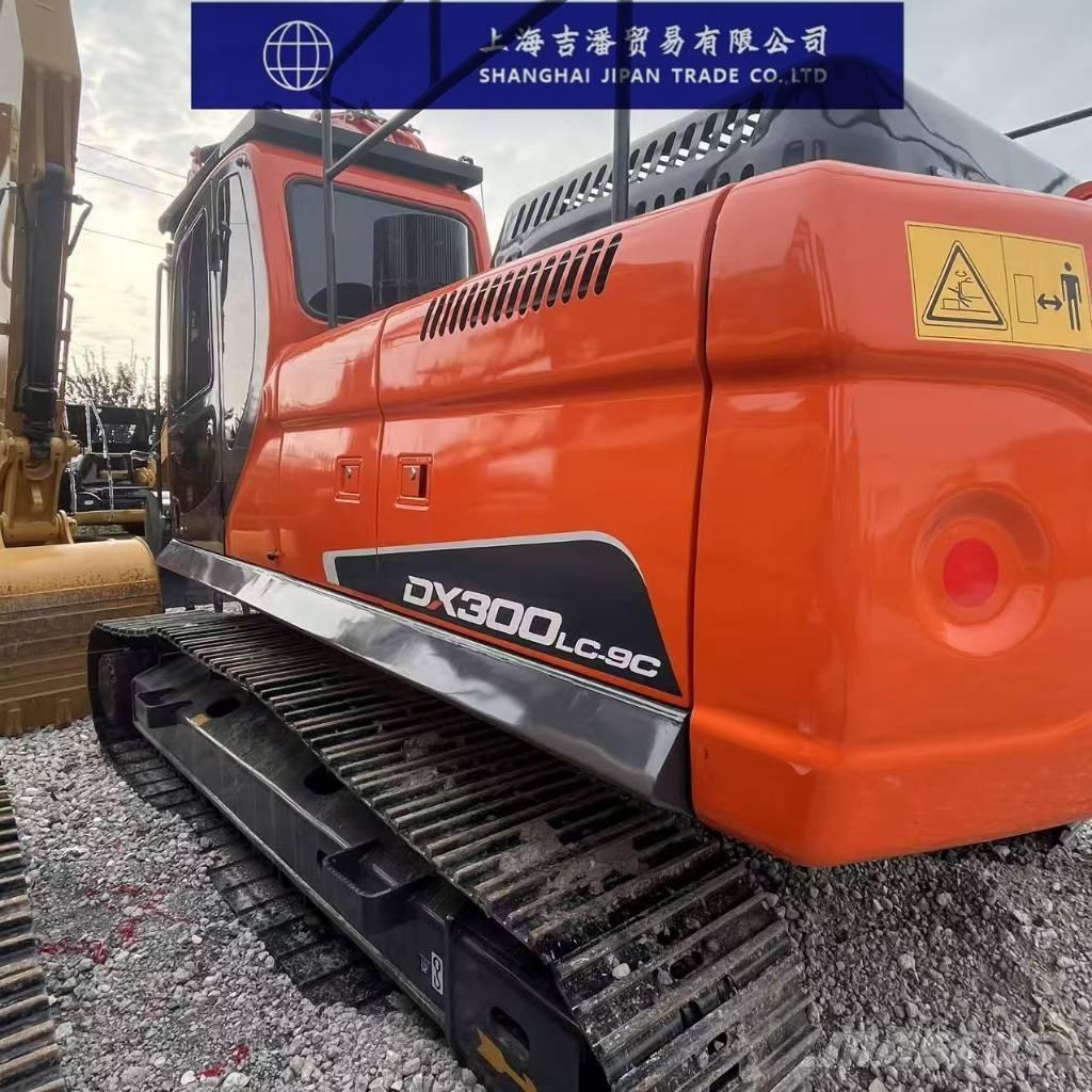 Doosan DX 300 LC Excavatoare pe șenile

