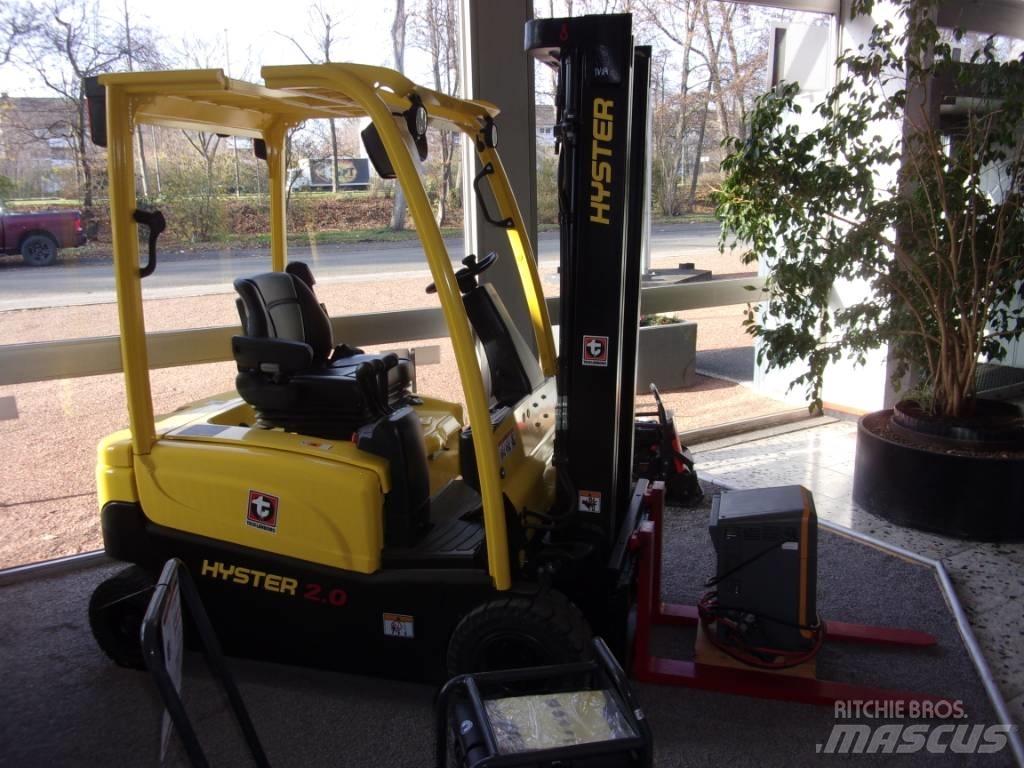 Hyster J2.0XN Stivuitor electric