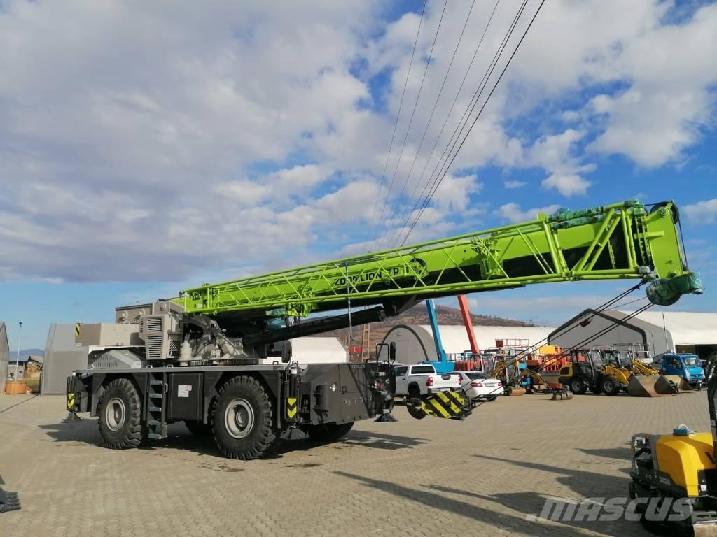 Zoomlion ZRT400 Macara teren accidentat