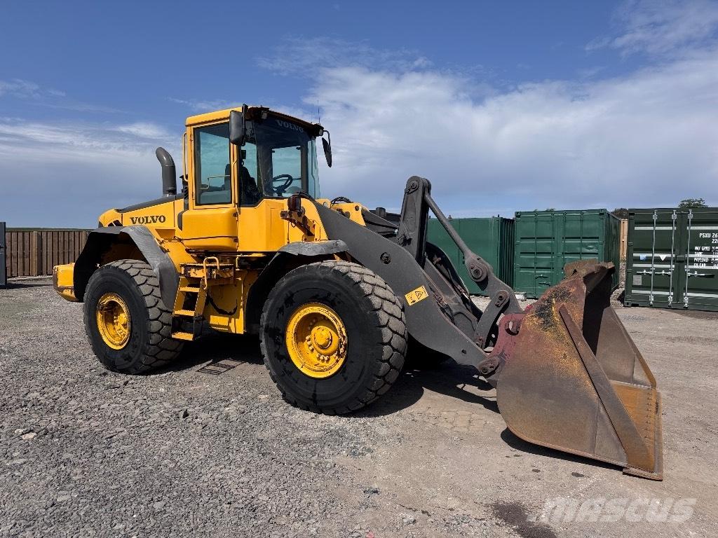 Volvo L 120 E Incarcator pe pneuri