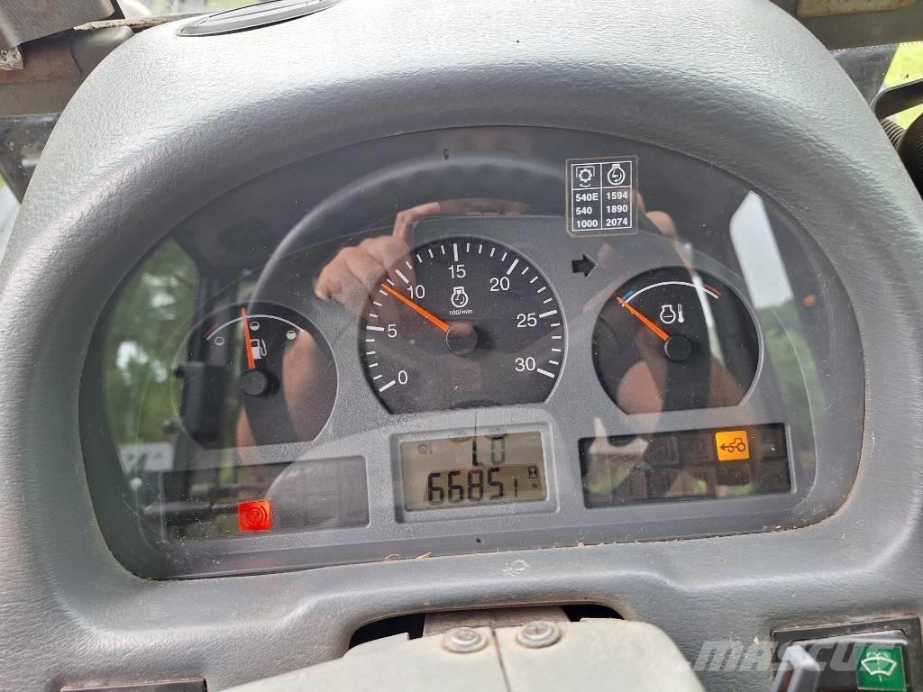 Valtra A 95 Tractoare