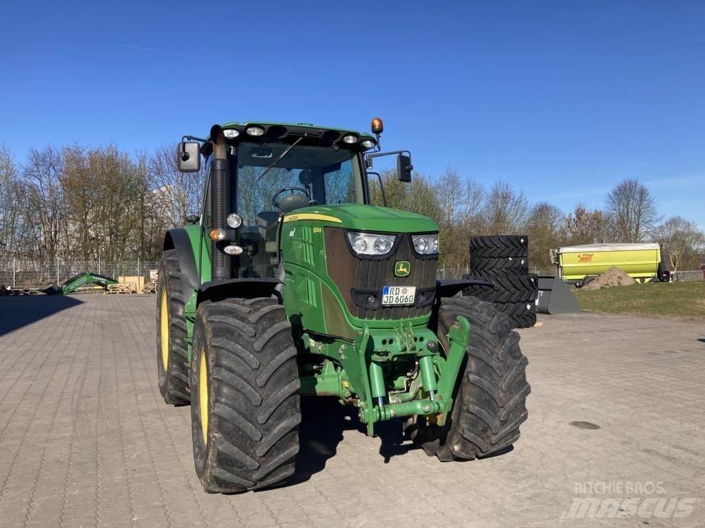 John Deere 6210R Tractoare