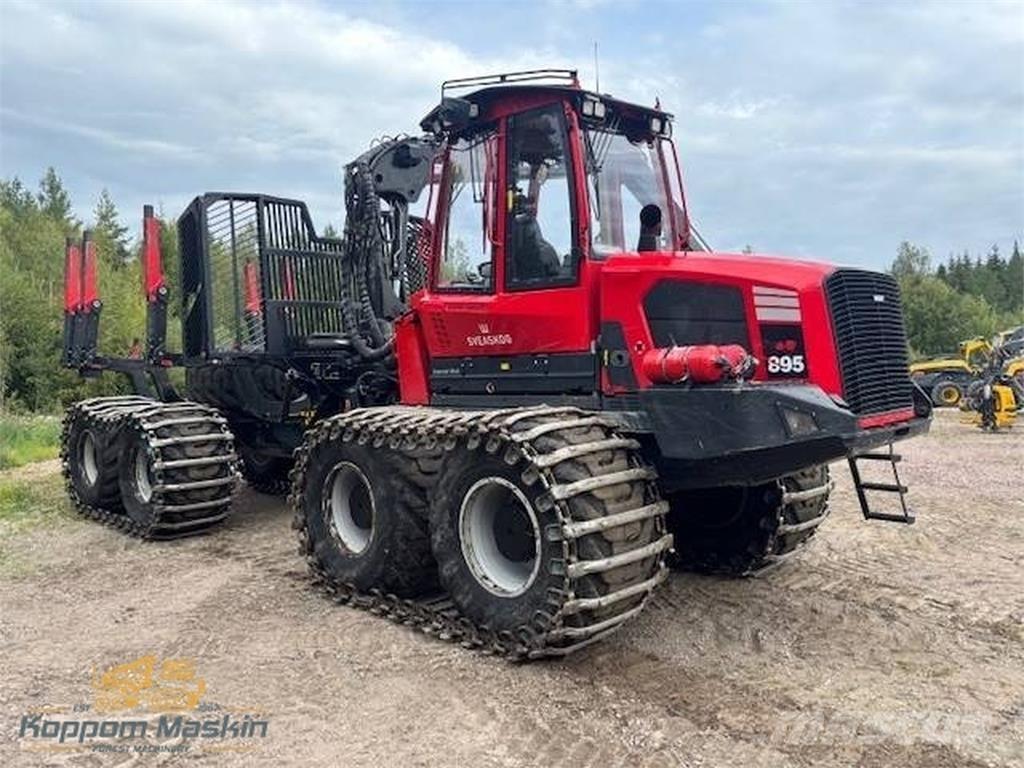 Komatsu 895 Transportoare