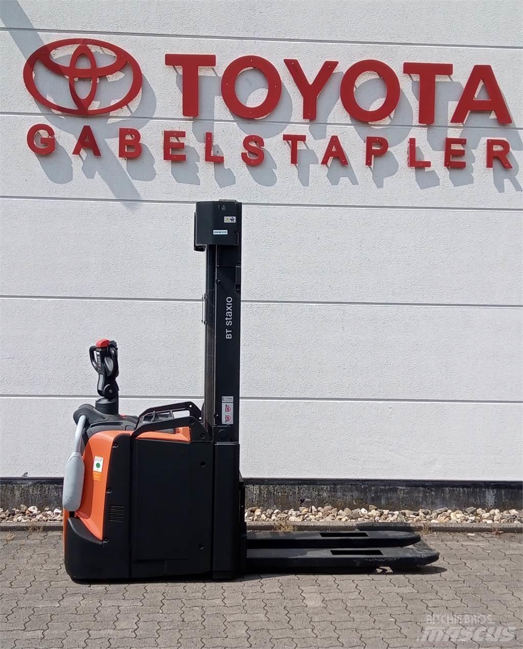 Toyota SPE160L Transpaleta manuala