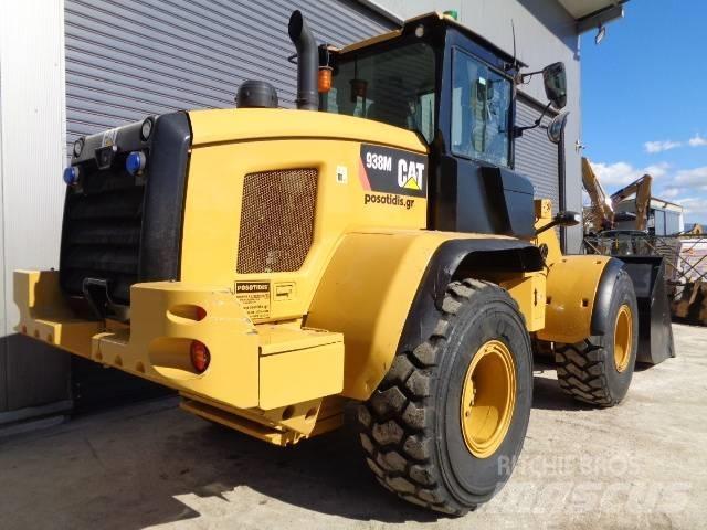 CAT 938M Incarcator pe pneuri