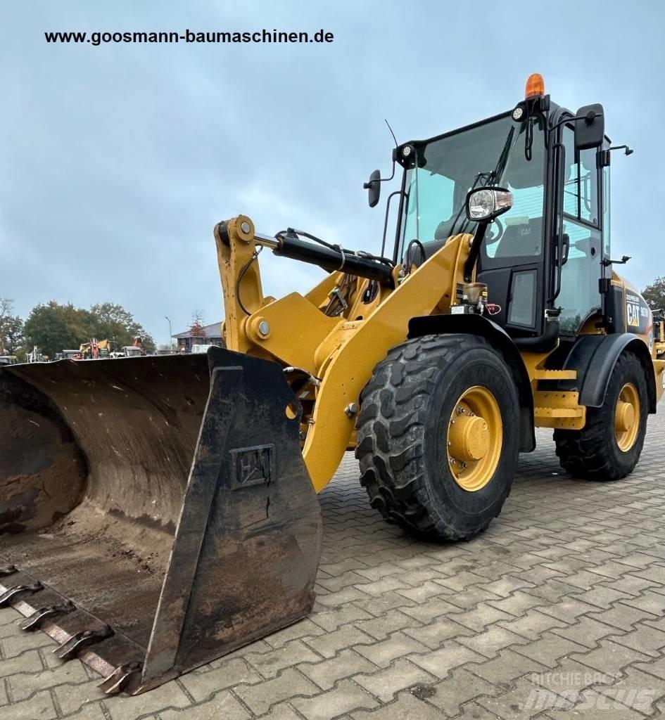CAT 907 M Incarcator pe pneuri