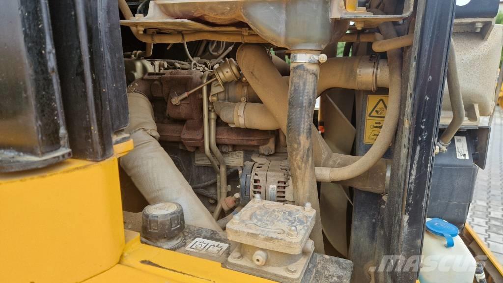 JCB 9TFT Minitractor de teren